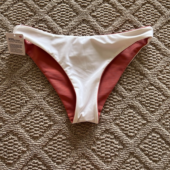 Brand new lululemon swimsuit! - Picture 6 of 8